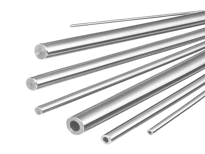 Large diameter long piston rod